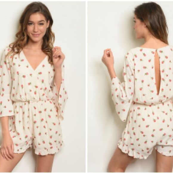 Cream with flowers romper lined peeks boo back - Picture 1 of 8